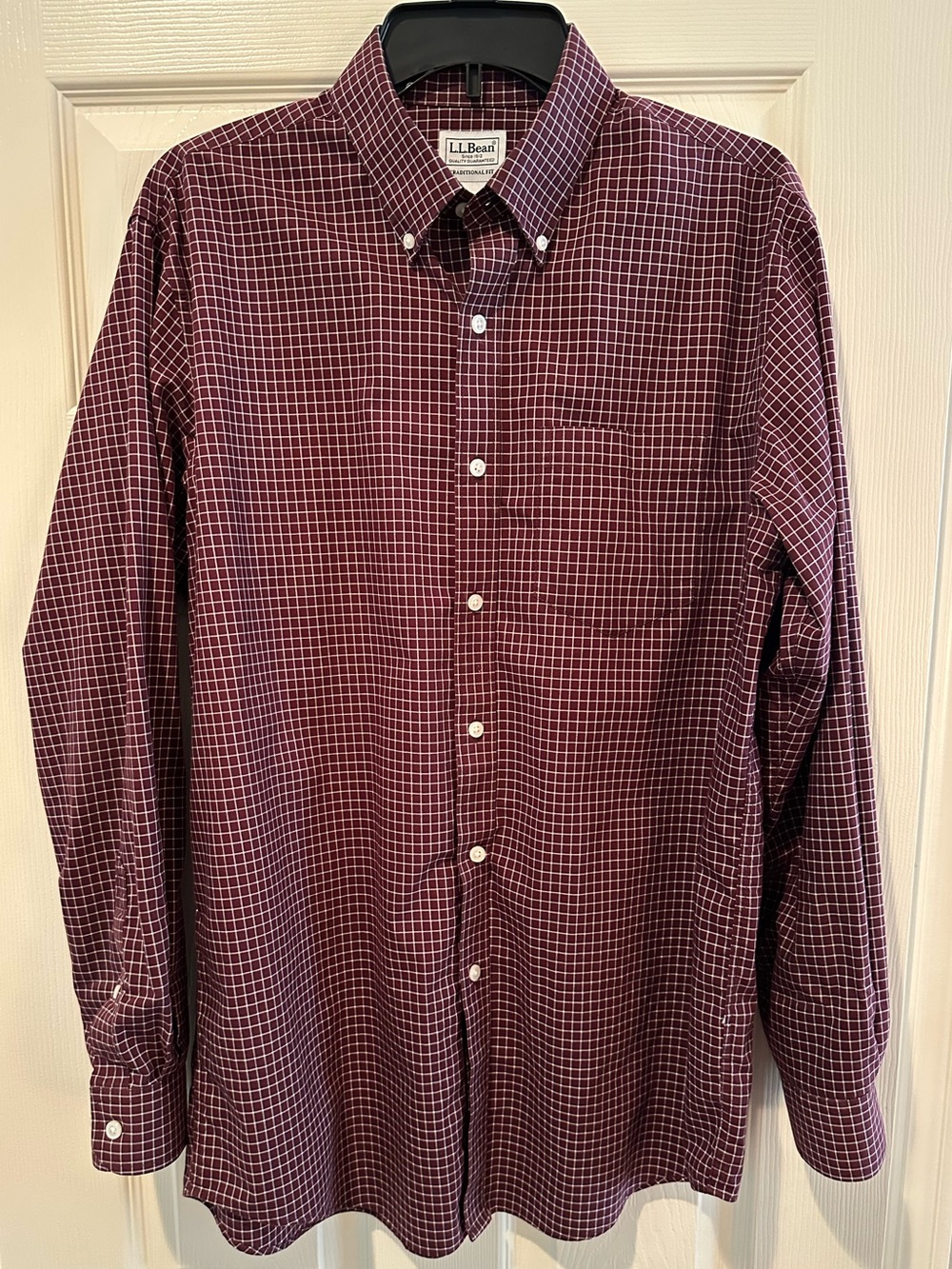 L.L.Bean Traditional Fit Burgundy Windowpane Button Down Shirt Medium